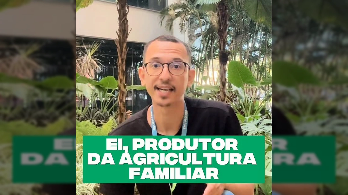 Agricultor familiar recebendo auxílio do Governo de Mato Grosso via FUNDAAF
