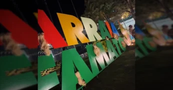 Decoração e ambiente festivo do Arraiá da Famato, com destaque para a participação da comunidade e elementos culturais. Crédito: Instagram @sistemafamato.