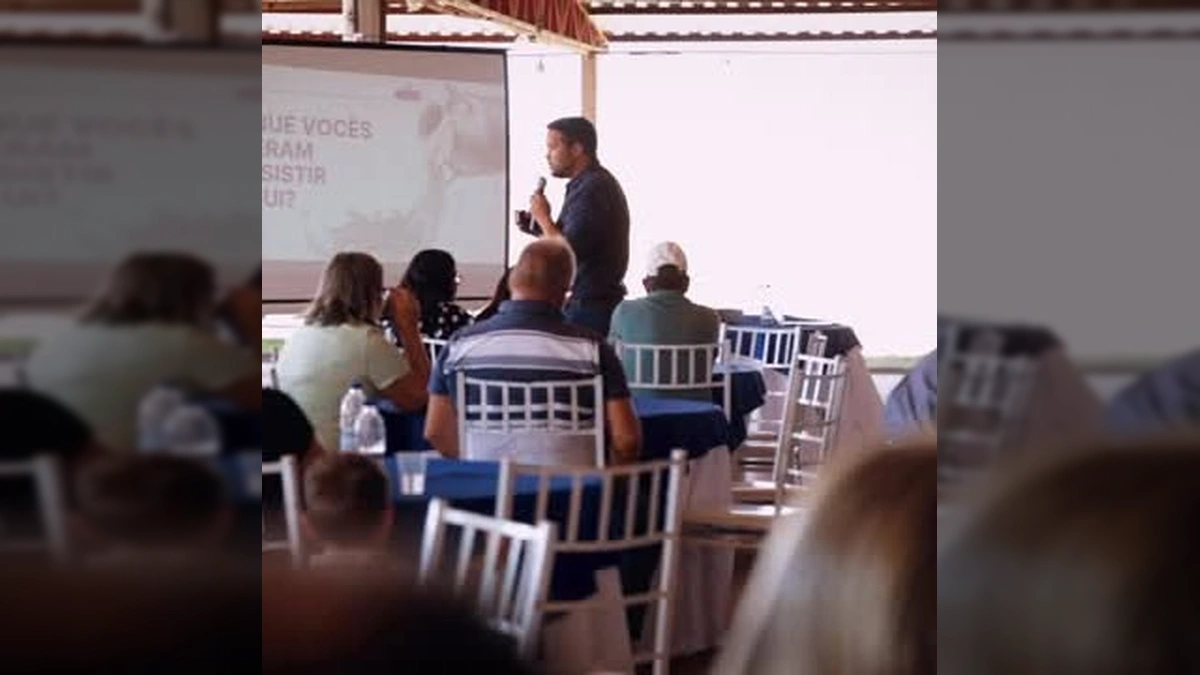 Produtores rurais em Vila Rica participam de congresso sobre pecuária leiteira, foto do Governo de Vila Rica-MT.