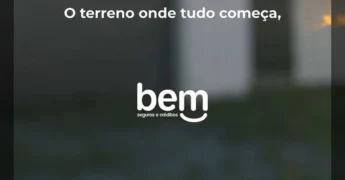 Imagem de uma mulher apresentando sobre consórcio imobiliário em Lucas do Rio Verde, com o logo da Bem Soluções, em vídeo da Bem Soluções - Lucas do Rio Verde / Instagram.