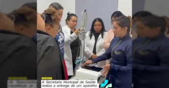 Profissionais de saúde recebendo treinamento para o novo aparelho de eletrocardiograma na Unidade de Saúde de Guariba. Crédito: Instagram / prefeitura_de_colniza