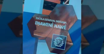 Nova Escola Estadual Indígena Enawenê-Nawê em Juína com estrutura moderna. Crédito: Prefeitura de Juína / Instagram