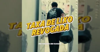 Imagem de um homem levando um saco de lixo para fora de casa em Cuiabá, simbolizando o fim da cobrança da taxa. Créditos: Prefeitura de Cuiabá / Instagram.
