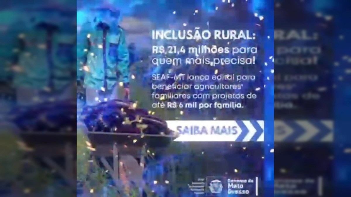Agricultor empurrando carrinho de mão cheio de berinjelas, representando a agricultura familiar beneficiada pelo edital de inclusão rural. Crédito: terranovadonorte / Instagram