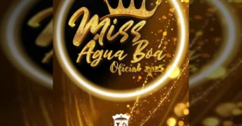 Jovem usando coroa e faixa Miss Água Boa em destaque, com fundo de brilhos dourados, anunciando o concurso de beleza de 2025. Crédito: Prefeitura de Água Boa-MT / Instagram