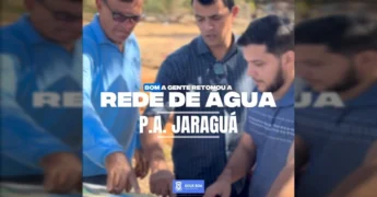 Retroescavadeira trabalhando na instalação da rede de água no P.A. Jaraguá, Água Boa, MT. Créditos: infraestruturaaguaboa / Instagram.