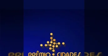 Homem em destaque, representante da AMM, durante vídeo que anuncia a abertura das inscrições para o Prêmio Cidades Inovadoras de Mato Grosso. Crédito: AMM / Instagram.