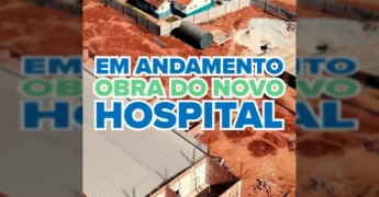 Vista aérea da reforma do Hospital Municipal de São José do Rio Claro, com canteiro de obras. Créditos: Prefeitura de São José do Rio Claro / Instagram.