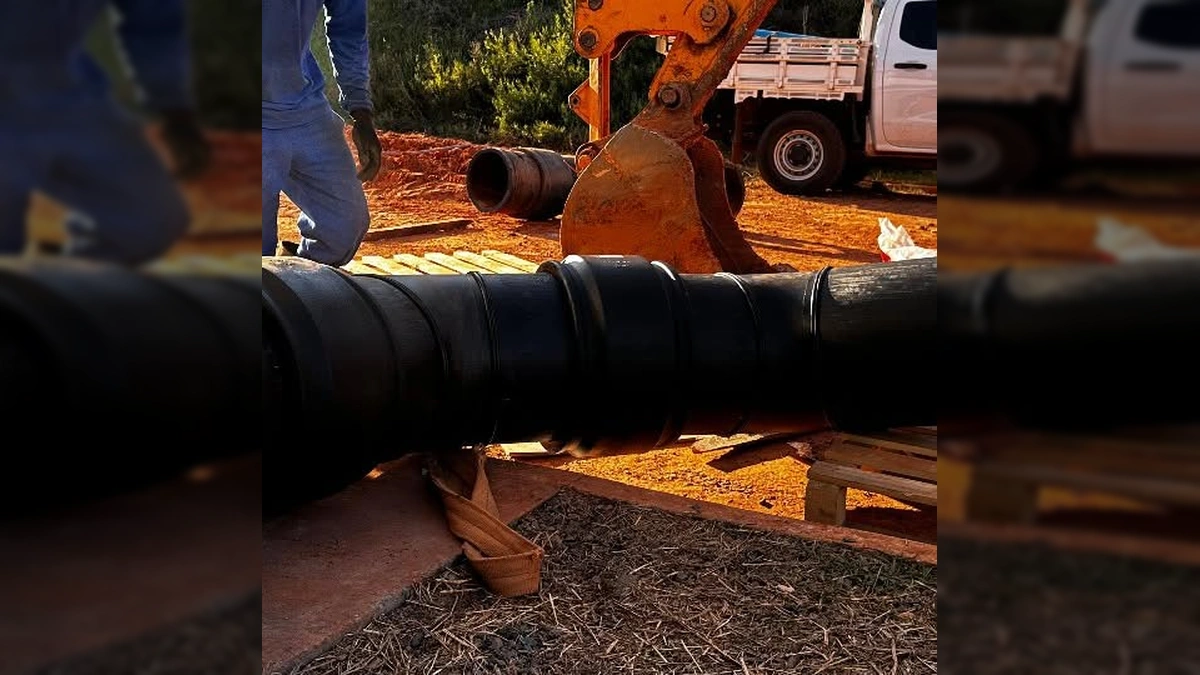 Reparo definitivo em adutora na ETA do Pari em Várzea Grande pela equipe do DAE-VG, vídeo original de dae.vg.