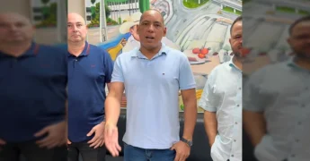 Reunião sobre infraestrutura em Rosário Oeste com Deputado Juca do Guaraná e secretários municipais. Crédito: Instagram prefeituraderosariooeste.