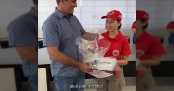 Alunos do projeto Bombeiros do Futuro de Tapurah recebem prêmios por seu destaque. Créditos: Prefeitura de Tapurah / Instagram prefeituratapurah