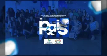 Grupo de idosos e autoridades celebrando o Dia dos Pais em São José dos Quatro Marcos, organizado pela Assistência Social. Créditos: Prefeitura de São José dos Quatro Marcos / Instagram.