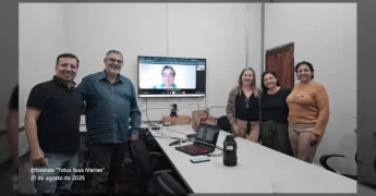 Representantes da Prefeitura de Alto Araguaia em videoconferência sobre o Prêmio Cidades Inovadoras. Créditos: Prefeitura de Alto Araguaia / Instagram.