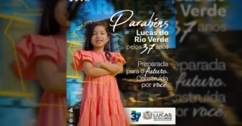 Criança sorrindo em imagem de celebração dos 37 anos de Lucas do Rio Verde, com texto 'Preparada para o futuro. Construída por você.' Créditos: Prefeitura de Lucas do Rio Verde (MT) / Instagram