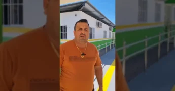 Prédio da APAE de Terra Nova do Norte reformado com cores vibrantes e acessibilidade. Vídeo por terranovadonorte.