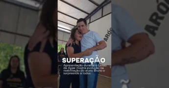 Aluno da APAE de Terra Nova do Norte em momento de reabilitação com apoio de fisioterapeutas, foto de @apae_terranovadonorte.