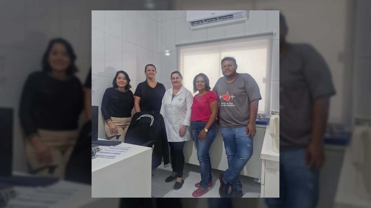 Profissionais de saúde e pacientes durante os atendimentos de especialistas em Tapurah, promovidos pela Secretaria Municipal de Saúde. Créditos: Secretaria Municipal de Saúde Tapurah / Instagram.