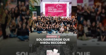 Vista geral do Bazar Vem Ser Mais Solidário no Palácio Paiaguás com pessoas e roupas. Créditos: Virginia Mendes / Instagram.