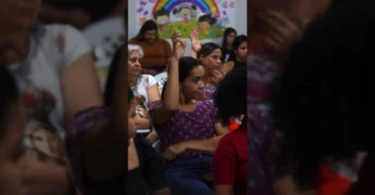 Mulheres participando de formação para auxiliares de desenvolvimento infantil em Gaúcha do Norte, Mato Grosso. Créditos: Prefeitura de Gaúcha do Norte.