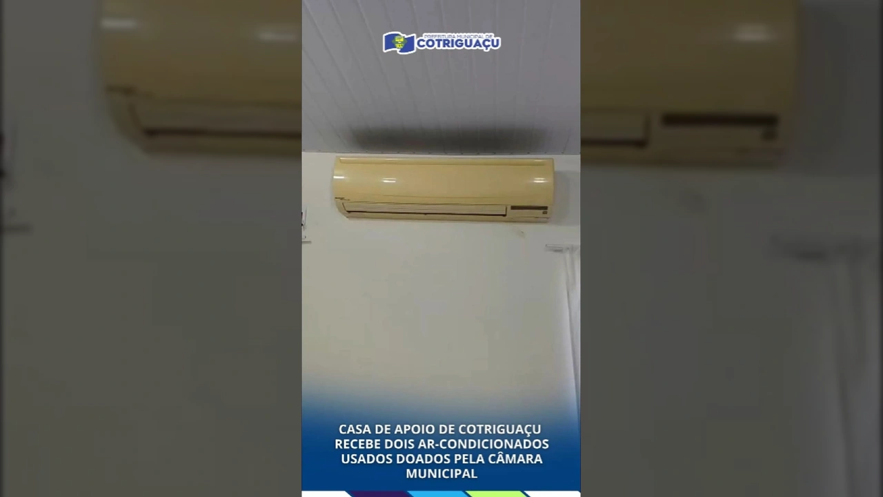 Imagem da Casa de Apoio de Cotriguaçu, no Mato Grosso, mostrando um dos ar-condicionados doados pela Câmara Municipal, com cortinas brancas e um ventilador ao lado. Créditos: Prefeitura Municipal de Cotriguaçu / Instagram.