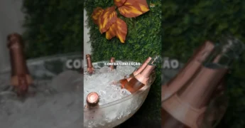 Imagens do espaço de eventos Casa Sede, ideal para eventos corporativos em Cuiabá, com estrutura flexível e ambiente decorado / Instagram casa.sede