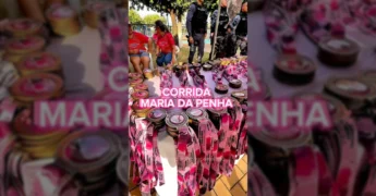 Corredores se preparando para a largada da 1ª Corrida Maria da Penha, promovendo a conscientização. Créditos: ipirangadonorteprefeitura
