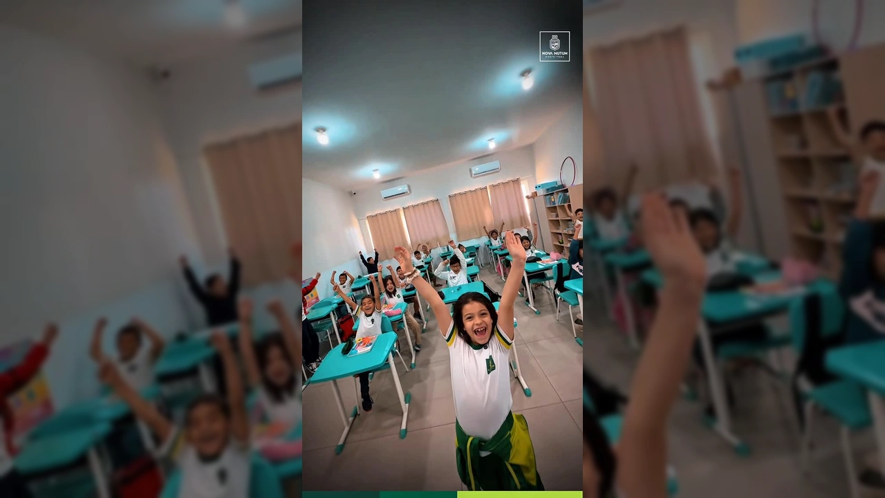 Crianças de Nova Mutum na sala de aula. Créditos: Prefeitura de Nova Mutum / Instagram