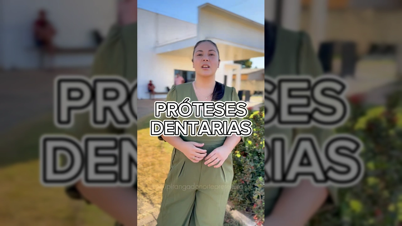 Mulher dentista explicando sobre o projeto de próteses dentárias em Ipiranga do Norte. Créditos: @ipirangadonorteprefeitura / Instagram