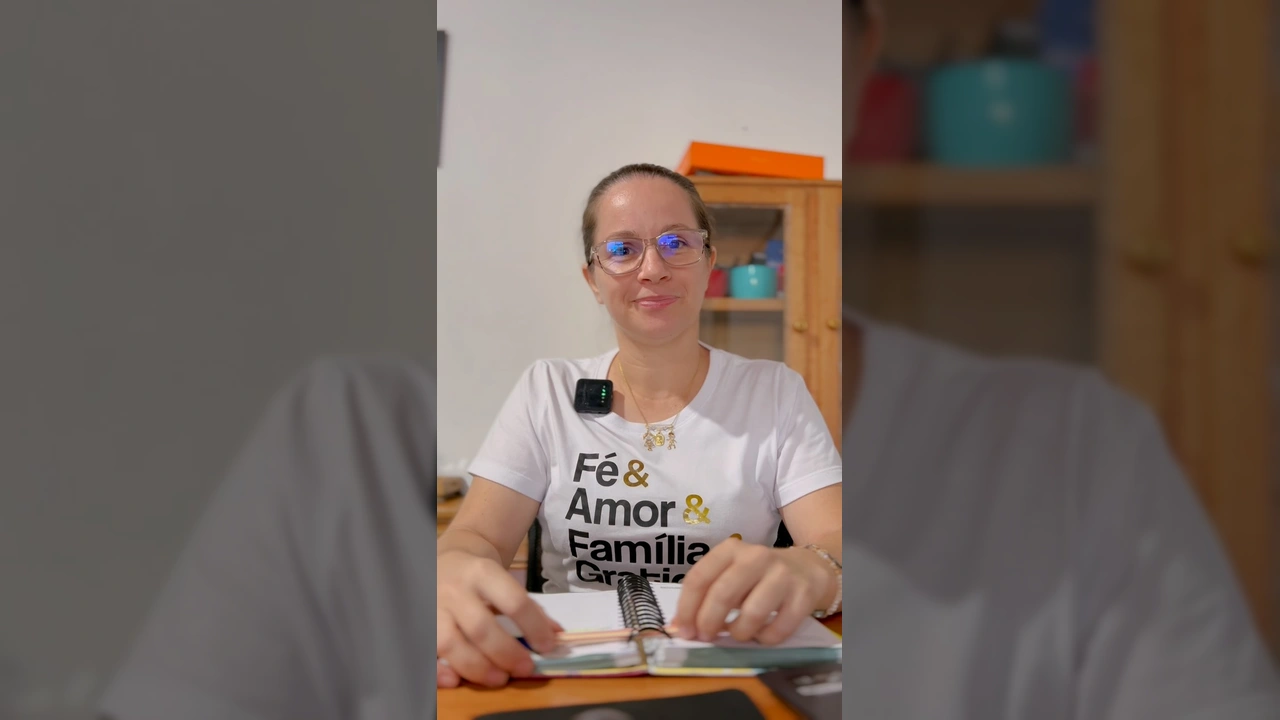 Grupo de pessoas reunidas em auditório para a Escuta Pública da Cultura em União do Sul, organizada pela Prefeitura Municipal de União do Sul-MT.