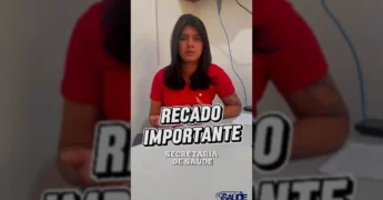 Evelyn falando sobre psicoterapia infantil em Nova Bandeirantes, MT, em vídeo da Prefeitura de Nova Bandeirantes.