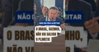 Governador Mauro Mendes discursando em Belém sobre as mudanças climáticas e a responsabilidade do Brasil. Crédito: @mauromendesoficial / Instagram.