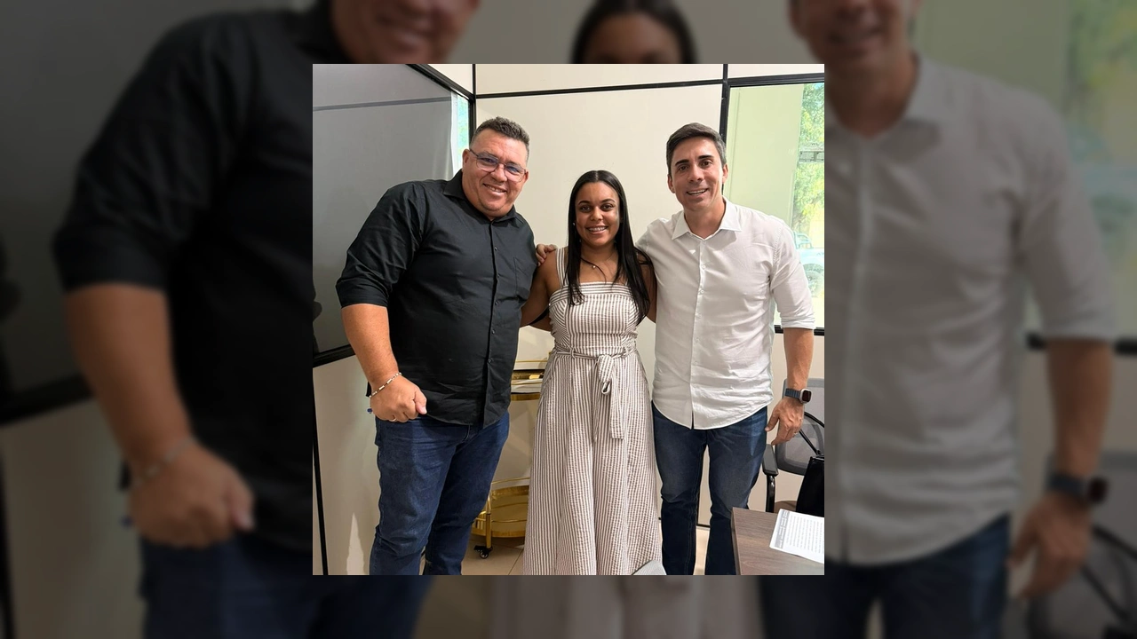 Secretária Jaiane e Secretário Amaro de Jauru em reunião sobre educação em Pontes e Lacerda. Créditos: Prefeitura de Jauru / Instagram