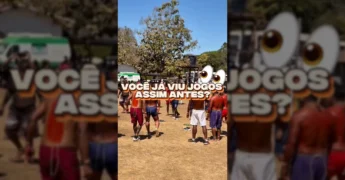 Indígenas com pinturas corporais e adornos tradicionais participando de uma corrida de tora nos Jogos Indígenas em Brasnorte. Crédito: Governo de Mato Grosso - Instagram