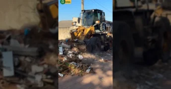 Máquinas e equipe da Prefeitura de Várzea Grande realizando mutirão de limpeza de lixo no bairro Parque do Lago. Créditos: Prefeitura de Várzea Grande MT / Instagram