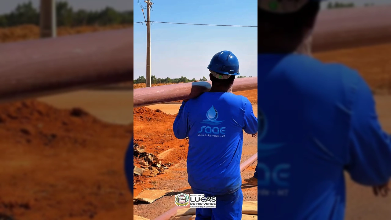 Operação de máquinas pesadas e trabalhadores na instalação da rede de água no Bairro Industrial 6 em Lucas do Rio Verde. Crédito: Prefeitura de Lucas do Rio Verde (MT) / Instagram.