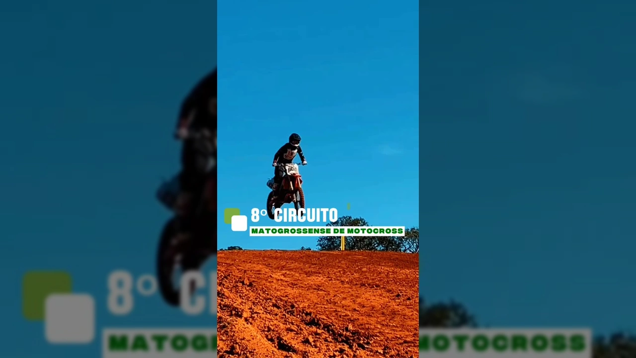 Pilotos de motocross em salto na 8ª Etapa do Circuito Mato-grossense em Cláudia. Créditos: Prefeitura de Cláudia / Instagram.