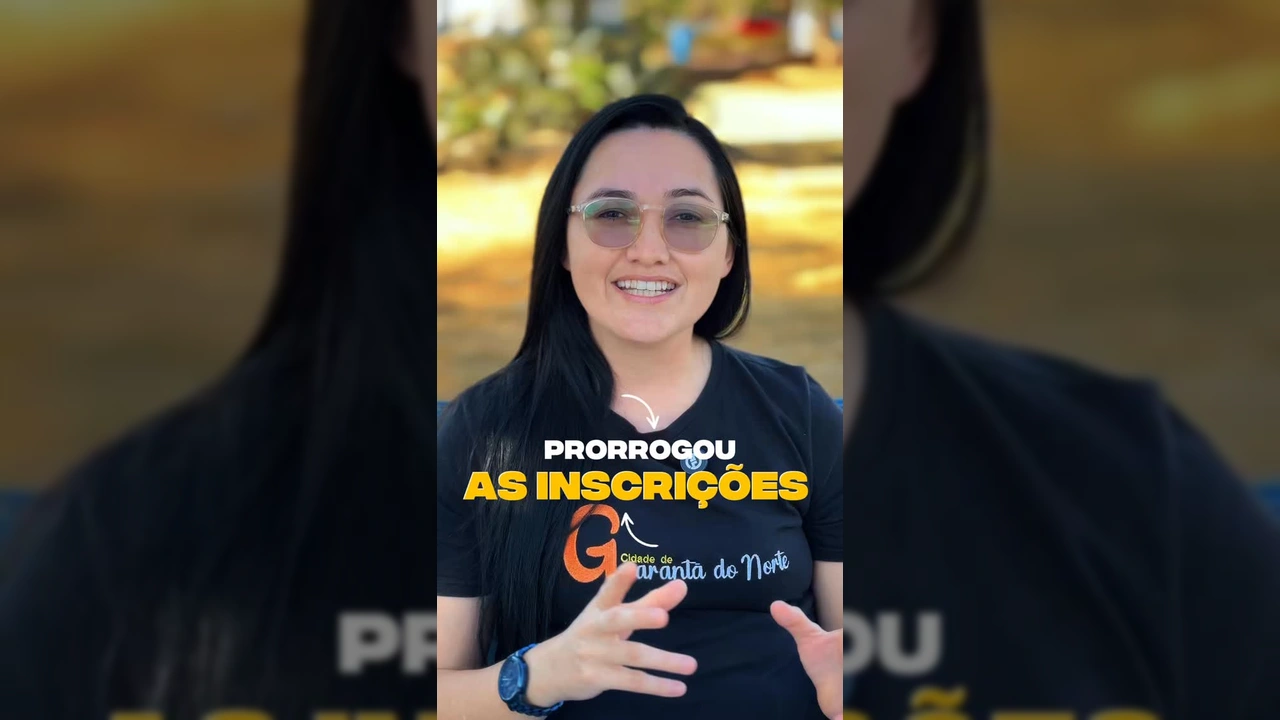 Mulher com óculos e camiseta da Prefeitura de Guarantã do Norte, anunciando a prorrogação de inscrições para o curso de Aquicultor do IFMT. Crédito: Prefeitura Municipal.