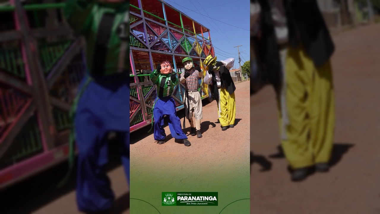 Campanha de vacinação infantil em Paranatinga com o homem e a Carreta da Alegria X-Trem. Crédito: @pref.paranatinga / Instagram.