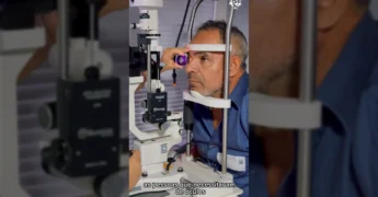 Pessoas recebendo óculos e atendimento oftalmológico em ação social no Assentamento Alto Celeste. Créditos: Prefeitura Municipal de Vera no Instagram.