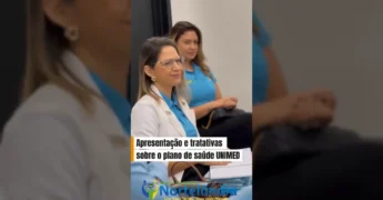 Grupo de pessoas em reunião na Prefeitura de Nortelândia para discutir o plano de saúde UNIMED. Crédito: Instagram / prefeitura_norte