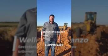 Obras de patrolamento e cascalhamento na BR-242 em Gaúcha do Norte. Crédito: Prefeitura de Gaúcha do Norte / Instagram.