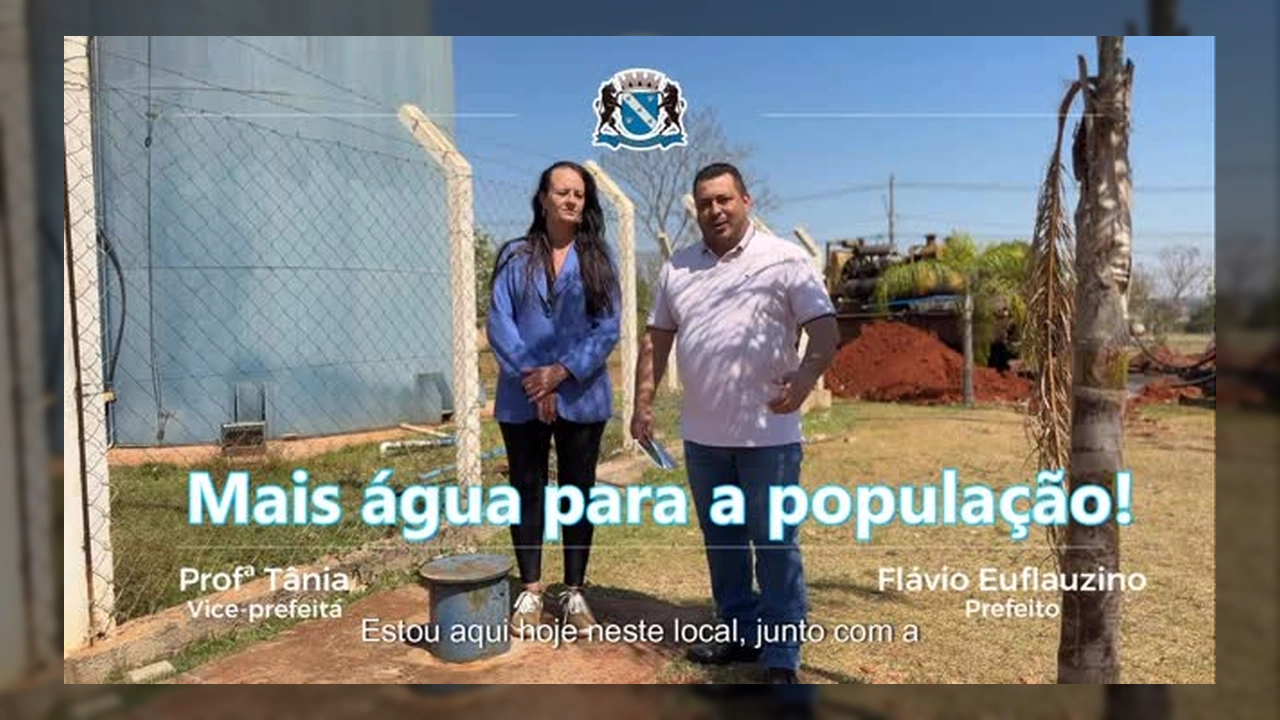 Imagem do prefeito e vice-prefeita de Campos Novos Paulista ao lado do novo poço artesiano / Instagram @prefeituracnp