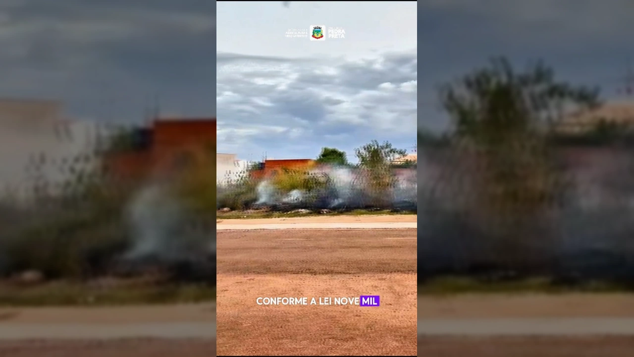 Queimada em área urbana de Pedra Preta, Mato Grosso, com fumaça visível. Crédito: Prefeitura de Pedra Preta-MT / Instagram