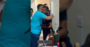 Agentes Comunitários de Saúde em reunião sobre escuta ativa em Nossa Senhora do Livramento, MT. Créditos: SMS Livramento / Instagram