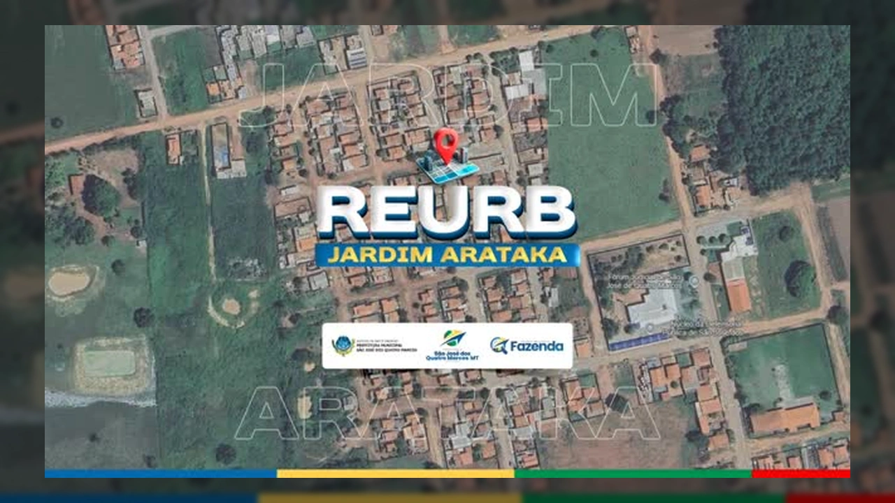 Imagens de pessoas recebendo documentos em São José dos Quatro Marcos no programa REURB. Crédito: Instagram @prefeituradequatromarcos