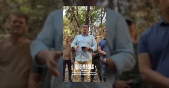 Imagem mostra oficiais da Polícia Ambiental, SEMA, e Bombeiros em Sinop durante coletiva de imprensa sobre combate a queimadas. Créditos: meioambientesinopmt / Instagram.