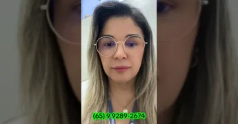 Foto da representante do Sine Diamantino-MT com informações da vaga de Auxiliar em Saúde Bucal. Créditos: Sine Diamantino-MT / Instagram