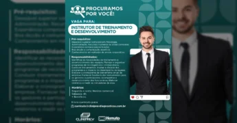 Anúncio de vaga para Instrutor de Treinamento e Desenvolvimento pelo Grupo Cliniprev Diagnósticos, com um profissional sorridente em traje formal. / Instagram Cliniprev Diagnósticos