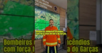 Bombeiros e aeronaves combatendo incêndios na Serra do Roncador e Parque Estadual da Serra Azul. Crédito: Instagram @govmatogrosso