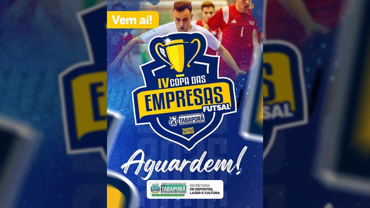 Homem jogando futsal em quadra com troféu estilizado da IV Copa das Empresas de Futsal 2025. Créditos: Prefeitura de Tabaporã / Instagram.